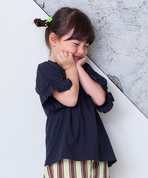 LSP WOW（エルエスピーワオ）の「【LSP WOW!】ガールズ袖フリルTシャツ（80～130cm）（Tシャツ/カットソー・キッズ・ラベンダー/チャコール/ピンク/オフホワイト/ピンク系その他/ホワイト系その他/ブラック系その他・110/100/90/80/130/120）」の5枚目の写真