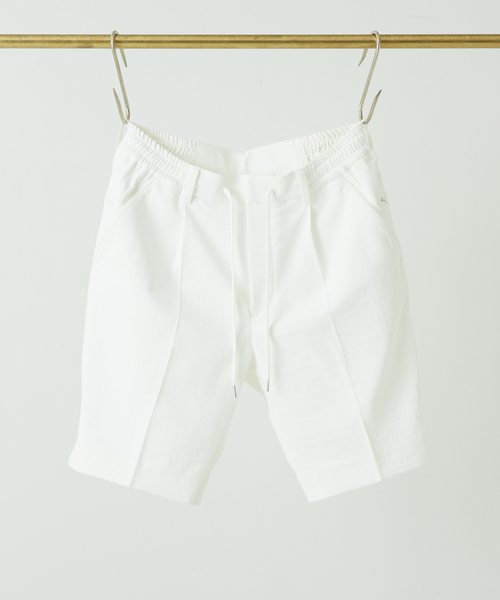 5351 POUR LES HOMMES（ゴーサンゴーイチプールオム）の「シェルテックエンボスチェック ショートパンツ（その他パンツ・メンズ・ホワイト/ブラック・48/46/44）」の8枚目の写真