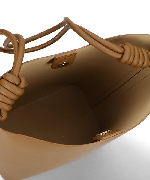 ORiental TRaffic（オリエンタルトラフィック）の「チューブストラップハンドバッグ BA-223（ハンドバッグ・レディース・ブラック/ブラウン・ﾌﾘ-）」の11枚目の写真