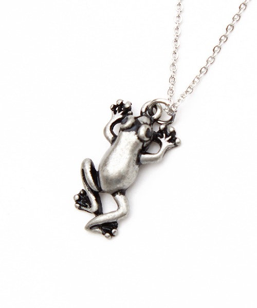 an meets zakka（アンミツザッカ）の「an meets zakka カエルショートネックレス(40cm)（ネックレス・メンズ・B/アンティークシルバー/シルバー/ガンメタ/アンティークゴールド/ゴールド/ブロンズ/グリーン・ONE SIZE/45cm）」の7枚目の写真