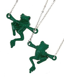 an meets zakka（アンミツザッカ）の「an meets zakka カエルショートネックレス(40cm)（ネックレス）」