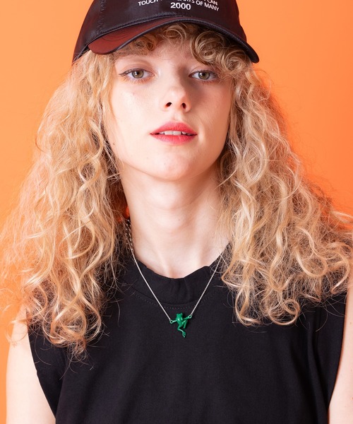 an meets zakka（アンミツザッカ）の「an meets zakka カエルショートネックレス(40cm)（ネックレス・メンズ・B/アンティークシルバー/シルバー/ガンメタ/アンティークゴールド/ゴールド/ブロンズ/グリーン・ONE SIZE/45cm）」の9枚目の写真