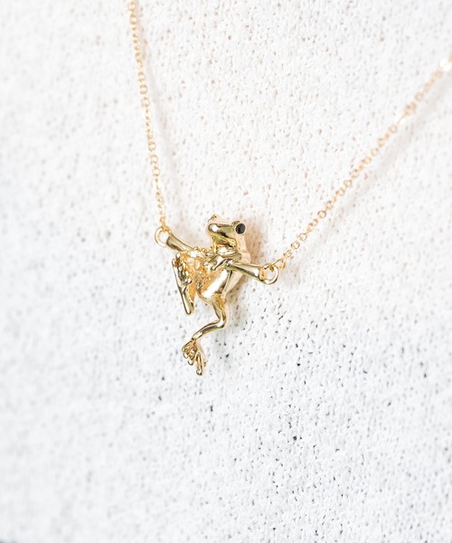 an meets zakka（アンミツザッカ）の「an meets zakka カエルショートネックレス(40cm)（ネックレス・メンズ・B/アンティークシルバー/シルバー/ガンメタ/アンティークゴールド/ゴールド/ブロンズ/グリーン・ONE SIZE/45cm）」の19枚目の写真