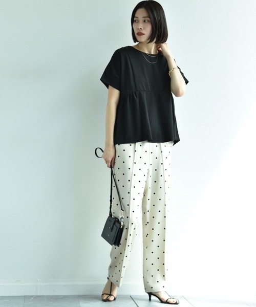 INTERPLANET(インタープラネット)の「ミラノリブサイドギャザーBACK ZIPプルオーバー(Tシャツ/カットソー・レディース・オフホワイト/グレイッシュベージュ/ブラック・FREE)」の22枚目の写真