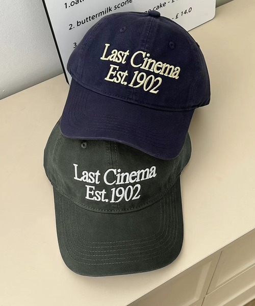 LAFFMO（ラフモ）の「レタリングロゴキャップ（キャップ・レディース・ブラウン/ネイビー/オフホワイト/グレー/ブラック・F）」の6枚目の写真