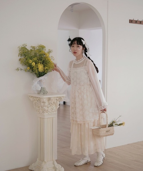 miolite(ミオライト)の「フローラル フリル ティアード スカート miolite(スカート・レディース・グリーン/アイボリー・M)」の17枚目の写真