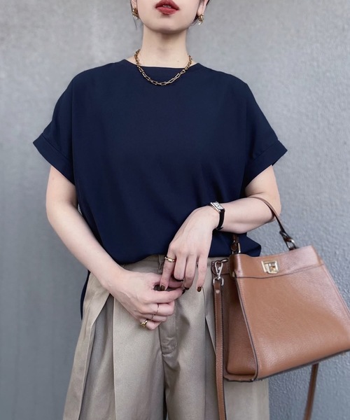 Emma Taylor（エマテイラー）の「【手洗い可能・累計販売数10000枚突破！】Ｔシャツ以上の着心地と上品さ！バックジップジョーゼットTブラウス（シャツ/ブラウス・レディース・ホワイト/ブラック/ベージュ/チャコールグレー/モカ/ネイビー・FREE/FL）」の6枚目の写真