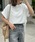 Emma Taylor�i�G�}�e�C���[�j�́u�y��􂢉\�z�T�C�Y�W�J�ǉ��I�o�b�N�W�b�v�W���[�[�b�gT�u���E�X�i�V���c/�u���E�X�j�v�b�z���C�g