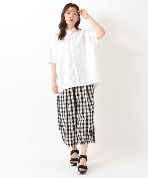 one'sterrace(ワンズテラス)の「綿麻柄パンツ(その他パンツ・レディース・ブラック系8/ブルー系その他7・02)」の5枚目の写真