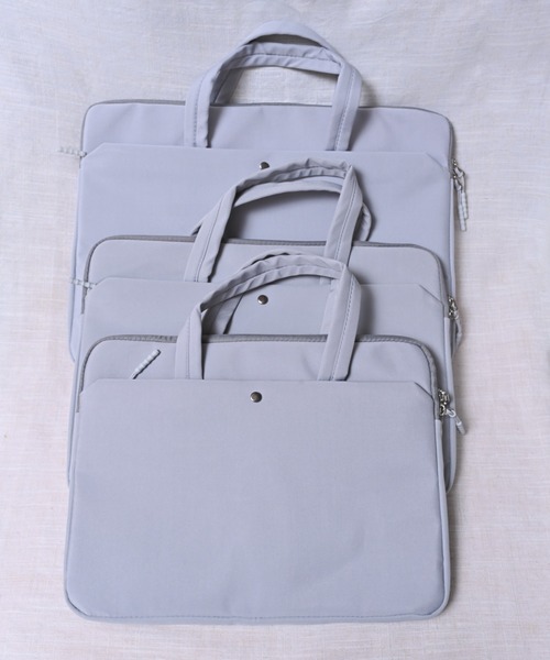 Alite cloth(アリーテクロス)の「サイド収納付きトート型PCケース タブレットケース(PC・タブレットケース・レディース・ブラック/グレー/アイボリー/グリーン/ピンク・M/S/L)」の3枚目の写真