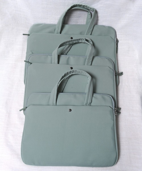 Alite cloth(アリーテクロス)の「サイド収納付きトート型PCケース タブレットケース(PC・タブレットケース・レディース・ブラック/グレー/アイボリー/グリーン/ピンク・M/S/L)」の4枚目の写真