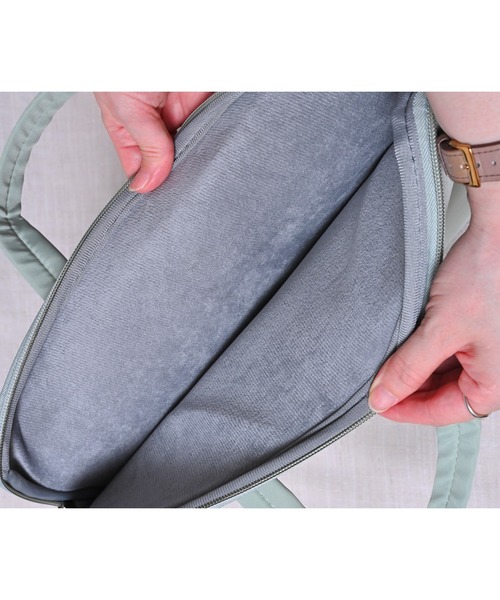 Alite cloth(アリーテクロス)の「サイド収納付きトート型PCケース タブレットケース(PC・タブレットケース・レディース・ブラック/グレー/アイボリー/グリーン/ピンク・M/S/L)」の11枚目の写真