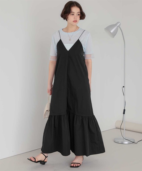 titivate(ティティベイト)の「バックリボンキャミソールワンピース(ワンピース・レディース・ブラック系その他/ブルー/キャメル/ブラック・S/M/SP)」の20枚目の写真