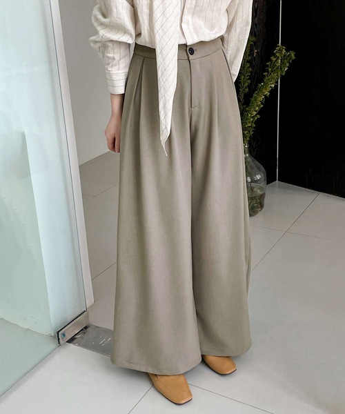 OSYAREVO（オシャレボ）の「ワイド パンツ スラックス（スラックス・レディース・ベージュ/グレー/グリーン・LARGE/MEDIUM）」の10枚目の写真