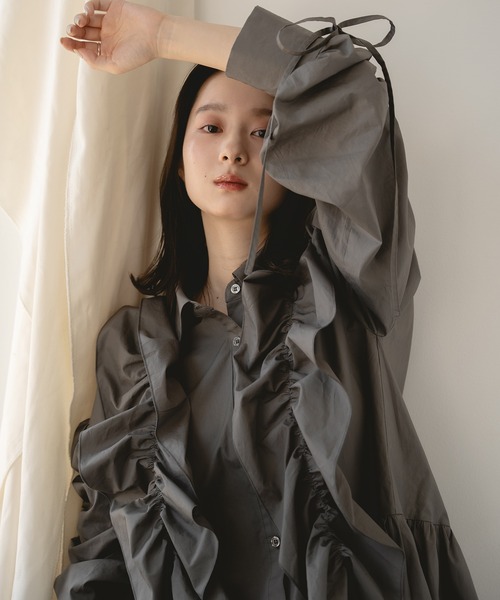 mideal（マイディール）の「2way frill drawstring tunic / 2wayフリルドロストチュニックブラウス（チュニック・レディース・ホワイト/チャコールグレー・FREE）」の16枚目の写真