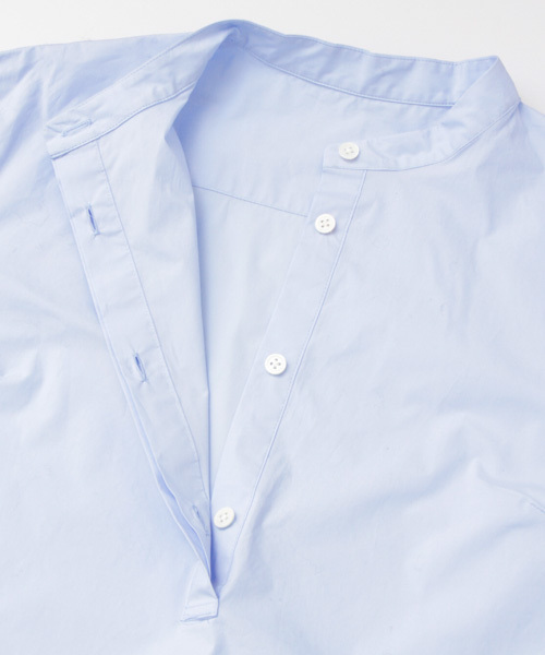 URBAN RESEARCH（アーバンリサーチ）の「UR タイプライターチュニックシャツ（シャツ/ブラウス・レディース・ホワイト/ブルー系その他・FREE）」の9枚目の写真