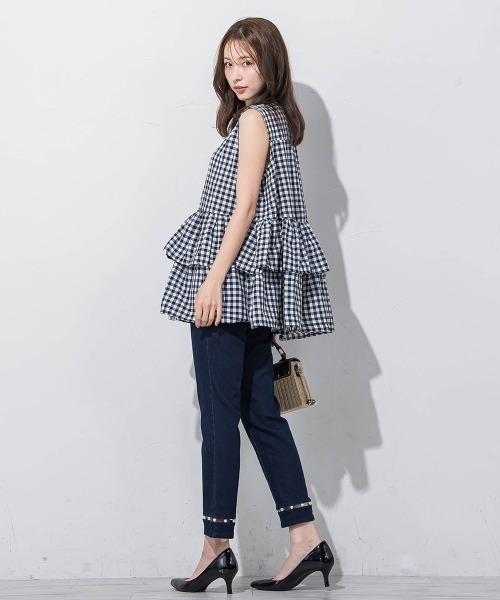 QUEENS COURT(クイーンズコート)の「ネックパールチュニック≪手洗い可能≫(チュニック・レディース・ホワイト/ホワイト系その他/ブラック・M)」の19枚目の写真