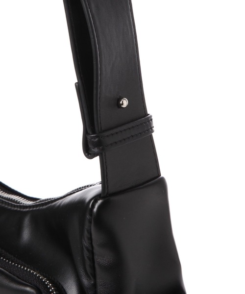 tiny tiny（ティニーティニー）の「マルチポケットショルダーバッグ[tiny tiny(ティニーティニー)]（ショルダーバッグ・レディース・ブラック/ブラウン/アイボリー・0）」の8枚目の写真