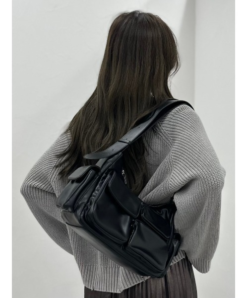 tiny tiny（ティニーティニー）の「マルチポケットショルダーバッグ[tiny tiny(ティニーティニー)]（ショルダーバッグ・レディース・ブラック/ブラウン/アイボリー・0）」の20枚目の写真