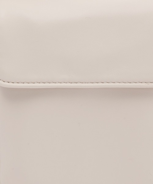 tiny tiny（ティニーティニー）の「マルチポケットショルダーバッグ[tiny tiny(ティニーティニー)]（ショルダーバッグ・レディース・ブラック/ブラウン/アイボリー・0）」の18枚目の写真