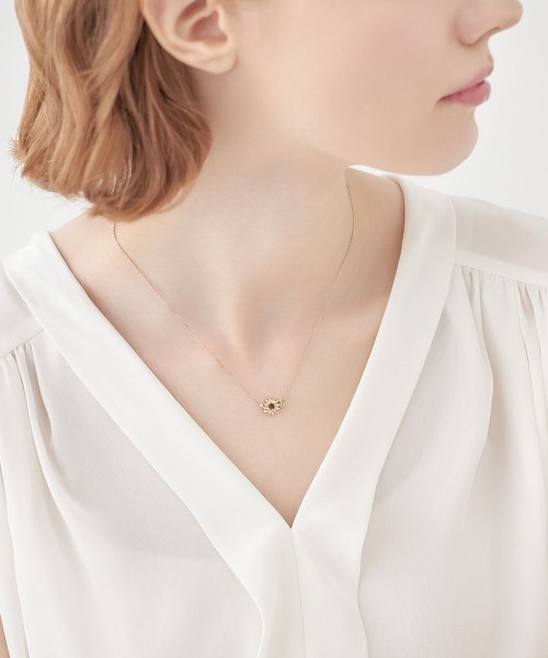 CANAL 4℃(カナルヨンドシー)の「【8月誕生花】シルバー ひまわり 向日葵 ネックレス(ネックレス・レディース・ピンクゴールド・FREE)」の3枚目の写真