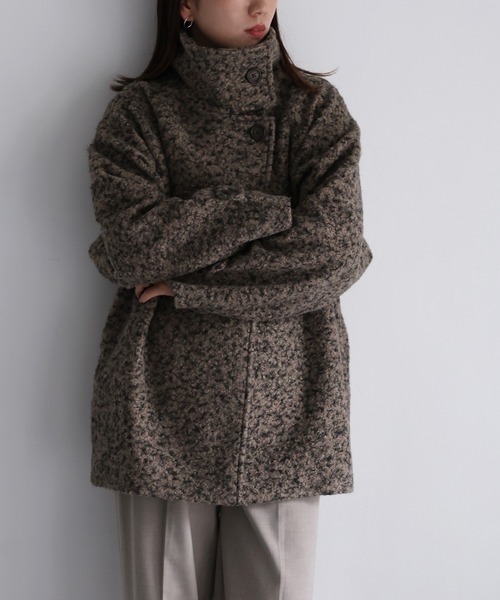 Riberry（リベリー）の「ミドル丈スタンドカラーコート（ステンカラーコート・レディース・ベージュ/ダークブラウン/ブラック/グレー・MEDIUM）」の19枚目の写真