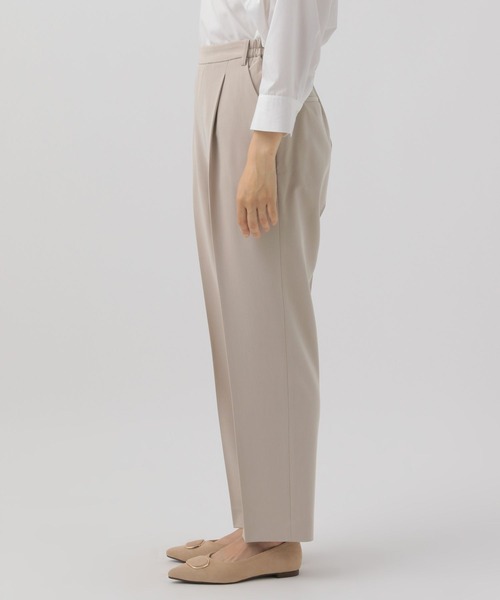 Elura（エルーラ）の「＜レギュラー／低身長サイズ＞映えラクテーパードパンツ/134221（その他パンツ・レディース・ブラウン/ベージュ/ネイビー/ブラック・SMALL/MEDIUM/LARGE/FREE(S)）」の13枚目の写真