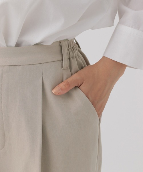 Elura（エルーラ）の「＜レギュラー／低身長サイズ＞映えラクテーパードパンツ/134221（その他パンツ・レディース・ブラウン/ベージュ/ネイビー/ブラック・SMALL/MEDIUM/LARGE/FREE(S)）」の10枚目の写真