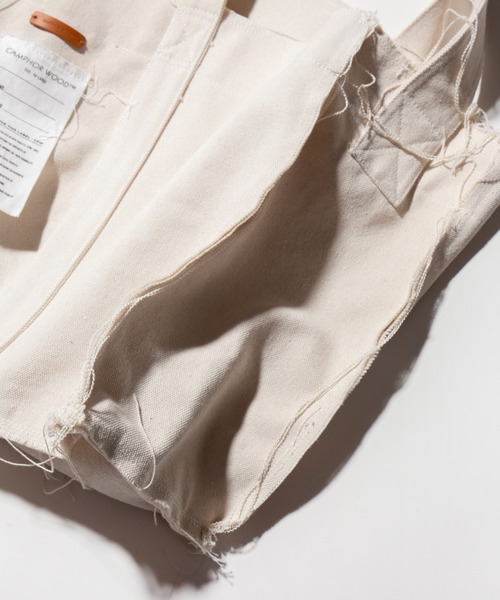 Camphor wood（カンファーウッド）の「cut off fringe shoulder bag / カットオフフリンジショルダーバッグ（ショルダーバッグ・メンズ・チャコールグレー/ベージュ・FREE）」の15枚目の写真