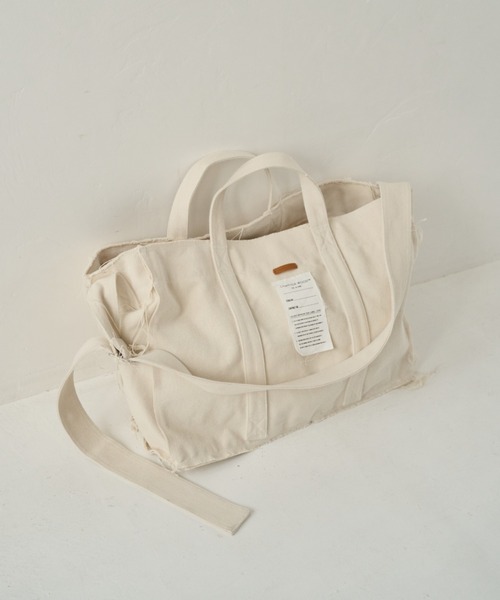 Camphor wood（カンファーウッド）の「cut off fringe shoulder bag / カットオフフリンジショルダーバッグ（ショルダーバッグ・メンズ・チャコールグレー/ベージュ・FREE）」の3枚目の写真