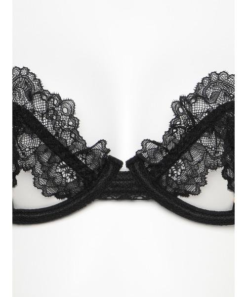 Ravijour（ラヴィジュール）の「レーシーフリル ブラ＆Tバック