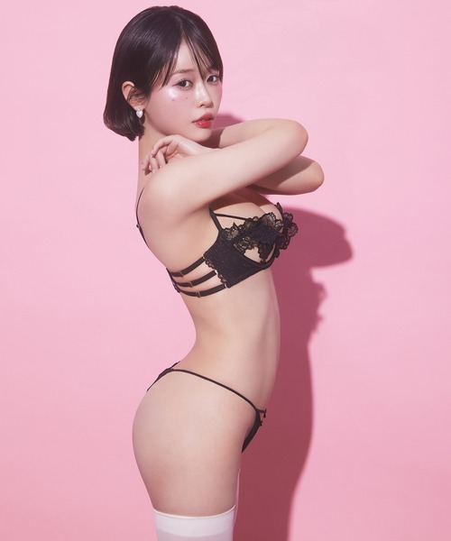 RAVIJOUR キューティーフリル ブラ＆Tバックセット ラヴィジュール RAVIJOUR キューティーフリル ブラ＆Tバックセット