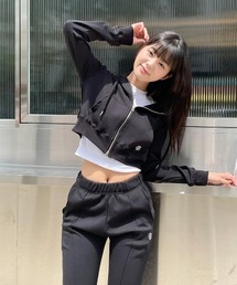 A'GEM/9 × .kom 『muah muah/ムーアムーア』 LOGO STITCH CROP HOOD ZIPUP/ロゴステッチクロップフードジップアップ