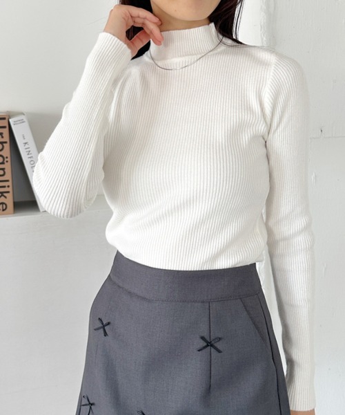 CLEA（クレア）の「リブハイネックニットトップス（ニット/セーター・レディース・アイボリー/ブラック/レッド/グレー/ブラウン/ライトピンク/ライトブルー/ホワイト・FREE）」の16枚目の写真