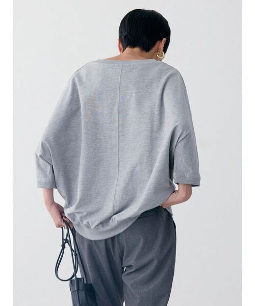 美品✨45R ぷくぷく裏毛のビッグトレーナー パール ドルマン袖 アイボリー 裏起毛 バックフリル トレーナー[品番：VR000009598]｜devirock
