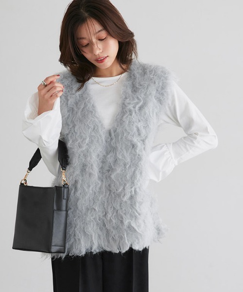 Pierrot（ピエロ）の「起毛Vネックニットベスト（ベスト・レディース・杢グレー/アイボリー/チャコール・L/M）」の10枚目の写真