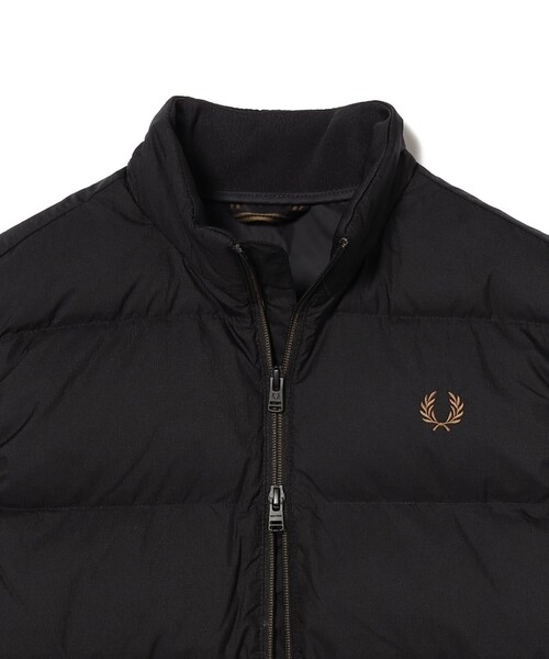FRED PERRY（フレッドペリー）の「FRED PERRY / INSULATED GILET