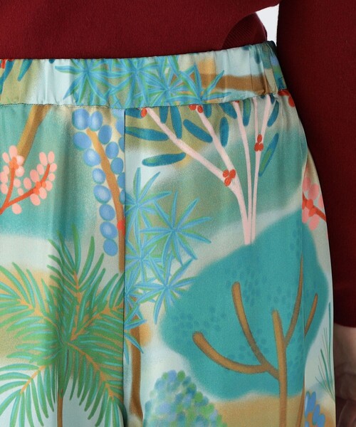 新品　CABaN シルクツイル LA GRAND FOREST パンツ シルクツイル LA GRAND FORESTプリント3タック