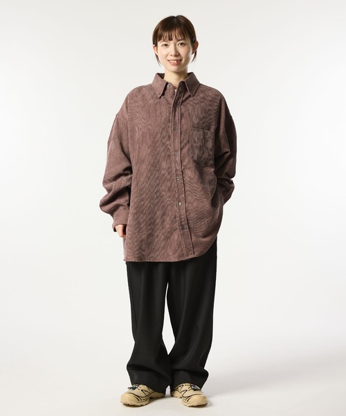 meltum(メルタム)の「OVERSIZED CORDUROY SHIRT(シャツ/ブラウス・メンズ・ネイビー/ブラック/ブラウン・FREE)」の19枚目の写真