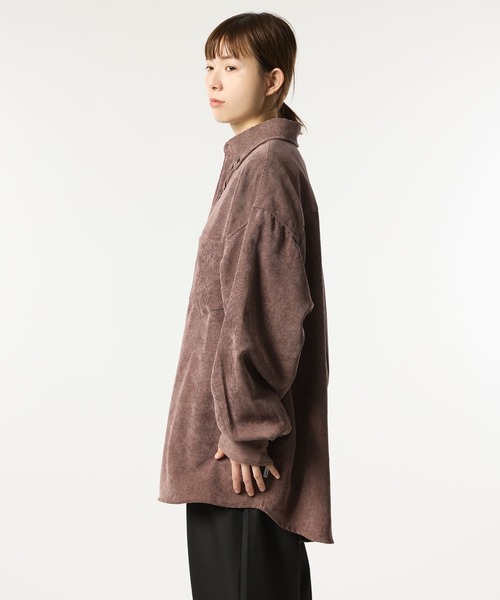 meltum(メルタム)の「OVERSIZED CORDUROY SHIRT(シャツ/ブラウス・メンズ・ネイビー/ブラック/ブラウン・FREE)」の22枚目の写真