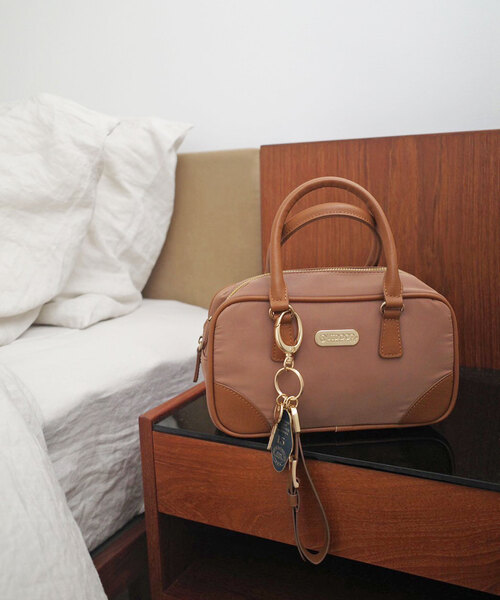 SLOBE IENA（スローブイエナ）の「《WEB限定/追加》SLOBE チャーム（キーケース/キーアクセサリー・レディース・キャメル・FREE）」の3枚目の写真