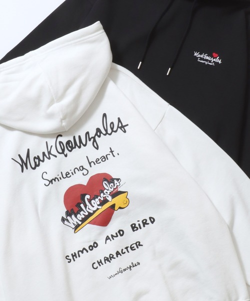 Mark Gonzales（マーク・ゴンザレス）の「MARK GONZALES ARTWORK COLLECTION/マークゴンザレス 別注 ワンポイント刺繍 バックプリント オーバーサイズ 裏起毛 パーカー フーディー レディース メンズ（パーカー・メンズ・ホワイト系その他2/ブラック系その他2/グレー系その他2/ホワイト系その他/ブラック系その他/グレー系その他/アッシュグレー/ブラック/ホワイト/ホワイト系その他3/ブラック系その他4/ホワイト系その他4/ブラック系その他3・M/L/XL）」の6枚目の写真