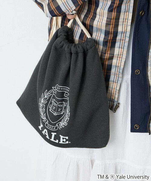 FREAK'S STORE（フリークスストア）の「Yale University × FREAK'S STORE/フリークスストア 限定展開　Yale University イエール大学 別注 巾着 バッグ（ハンドバッグ・レディース・グレー/ブラック/ネイビー・ONE SIZE）」の11枚目の写真