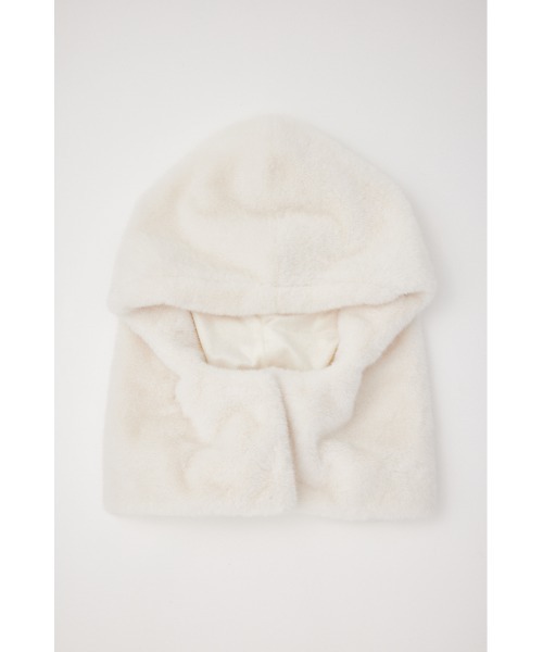 rienda（リエンダ）の「フェイクファーバラクラバ（マフラー・レディース・ホワイト・FREE）」の3枚目の写真