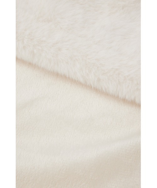 rienda（リエンダ）の「フェイクファーバラクラバ（マフラー・レディース・ホワイト・FREE）」の7枚目の写真