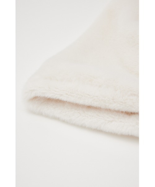 rienda（リエンダ）の「フェイクファーバラクラバ（マフラー・レディース・ホワイト・FREE）」の9枚目の写真