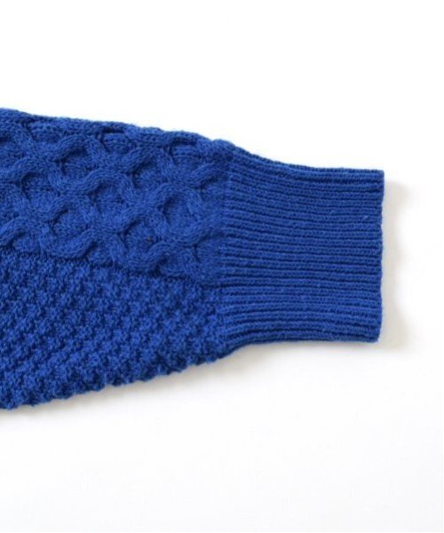 GLAZOS（グラソス）の「【大人向けサイズあり】ケーブルニット（ニット/セーター・キッズ・ホワイト/ブルー・S/M/L）」の11枚目の写真