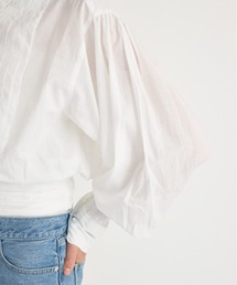 美品　crinkle crinkle crinkle カマーベルトブラウス crinkle crinkle crinkle（クリンクルクリンクルクリンクル）の