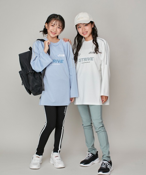 JENNI love(ジェニィラブ)の「ラメラインゲーミングロング丈ロンT(Tシャツ/カットソー・キッズ・オフホワイト/ブラック/サックスブルー・130cm/140cm/150cm/160cm)」の5枚目の写真