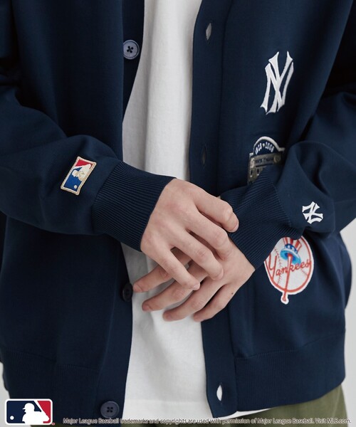 MLB（メジャーリーグベースボール）の「MLB別注　ワッペンVネックカーディガン（カーディガン/ボレロ・メンズ・ブラック/ネイビー/ブラウン/グレー/レッド/コバルトブルー・M/L）」の13枚目の写真